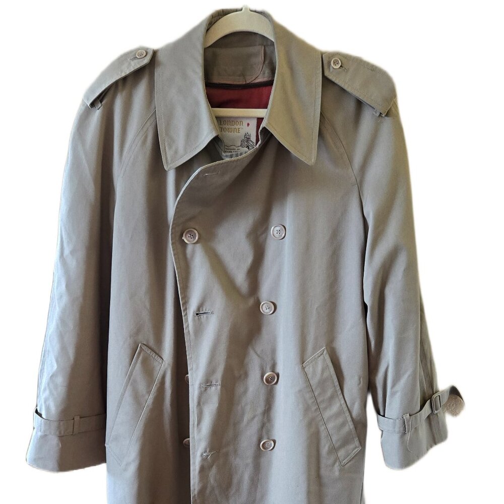 Vintage London Towne Tan Trench Coat Men's Size 38